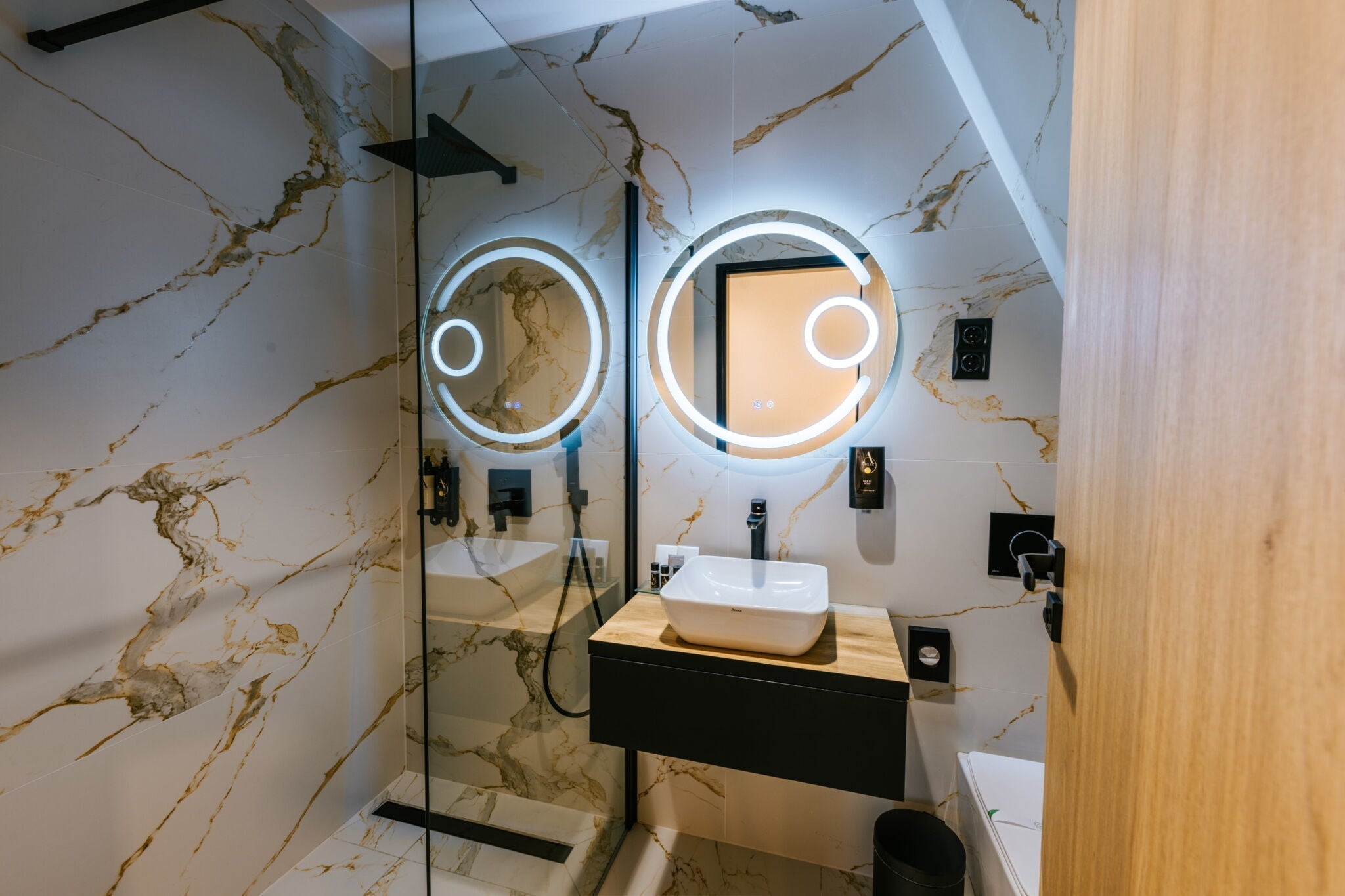 A szállodai fürdőszoba-bekészítés apró részlet ugyan, de meghatározza a vendégélményt