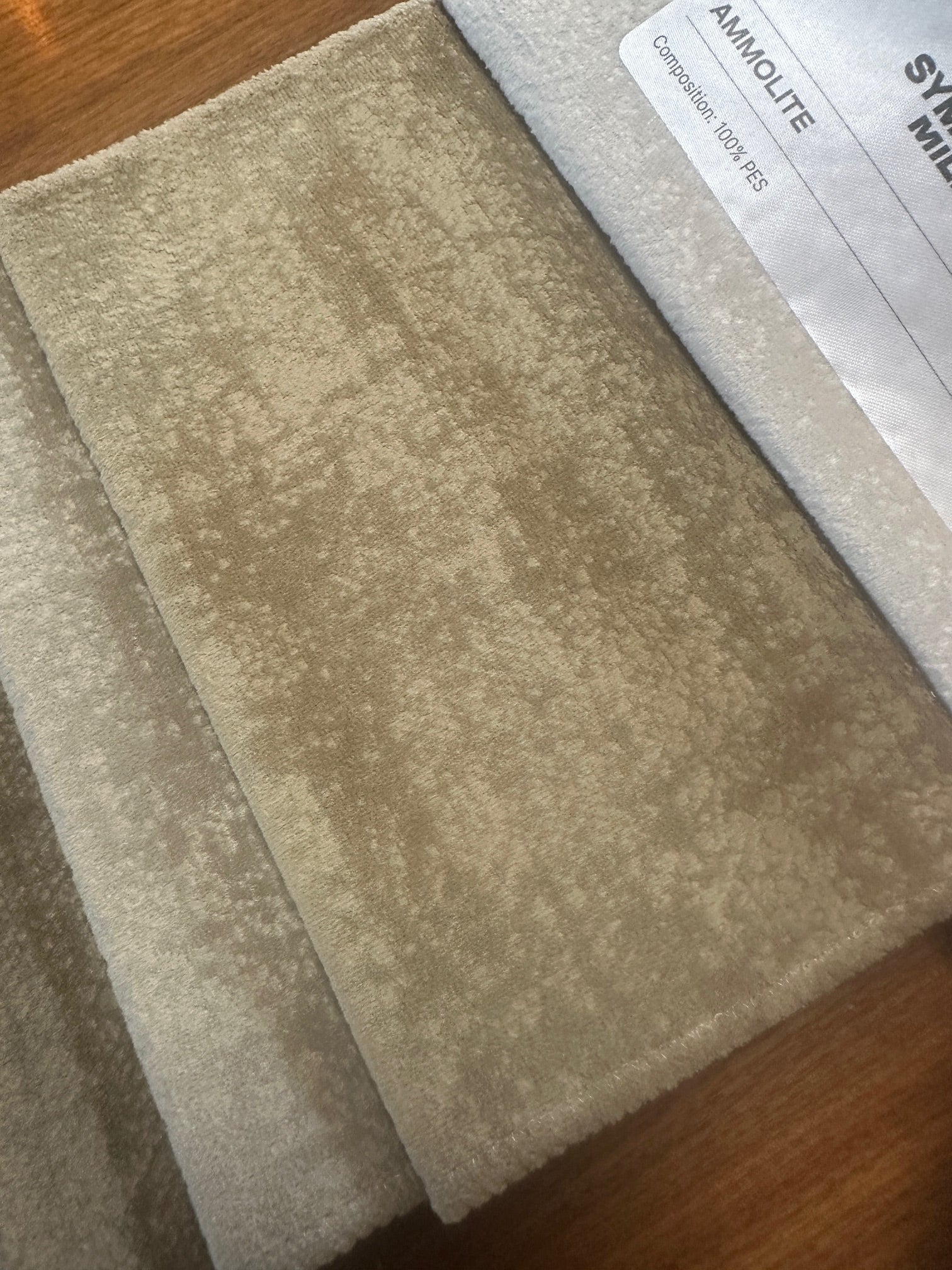 NINA 2,5F fémmechanikás kanapéágy RAKTÁRON! AMMOLITE 902 szövettel