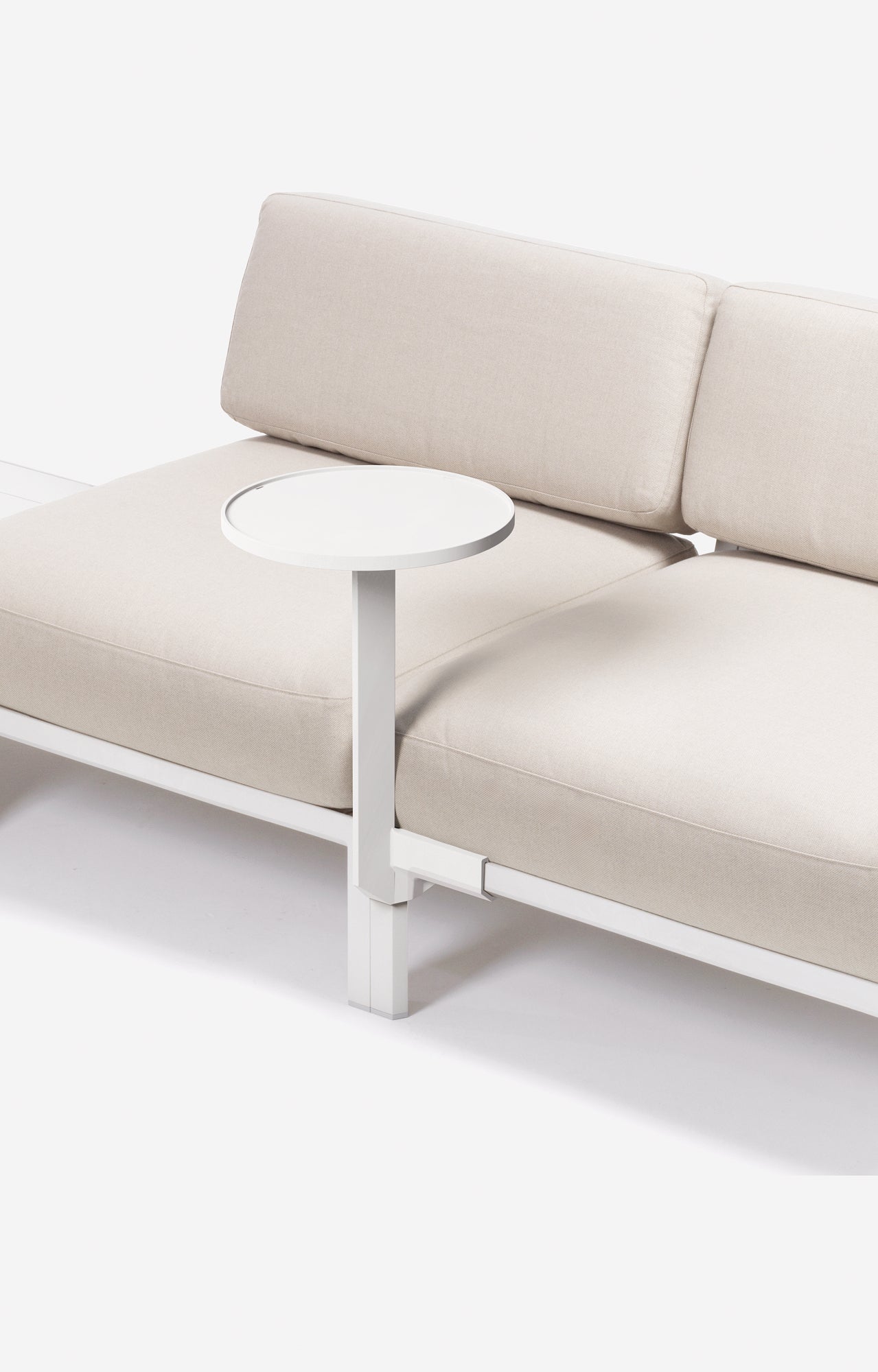 NARDI MAXIMO 33 kisasztal