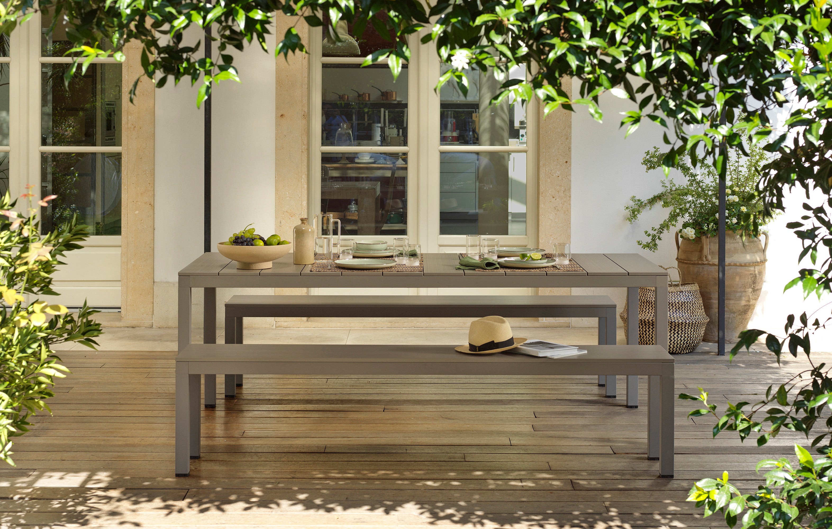 NARDI RIO ALU 210 fix asztal