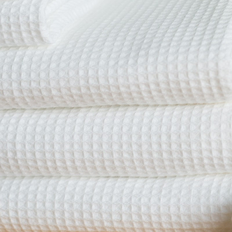 WAFFLE 30x50 darázsmintás arctörlő